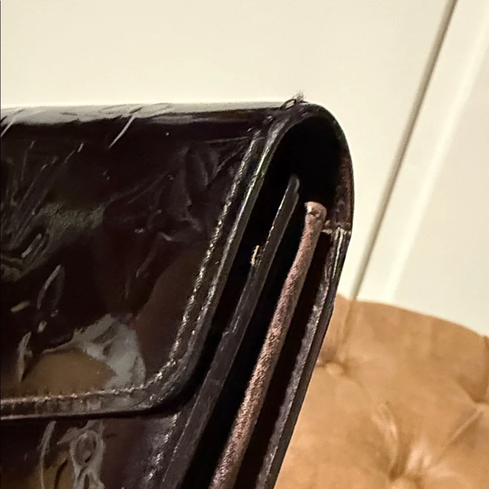Louis Vuitton Vernis Aubergine wallet 💜💜 - Picture 10 of 12